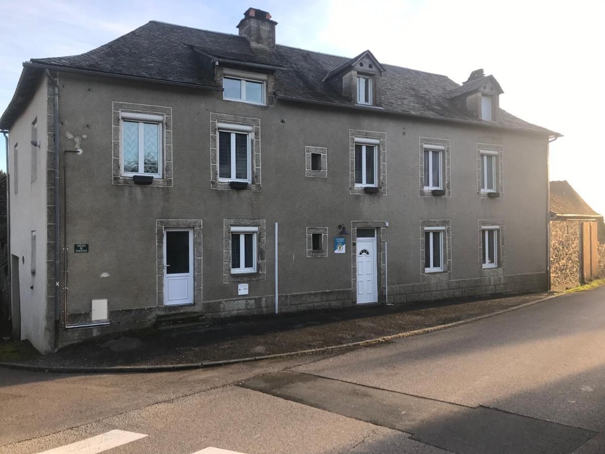 Chambres d'hôtes L'âme de Travassac Donzenac Extérieur photo